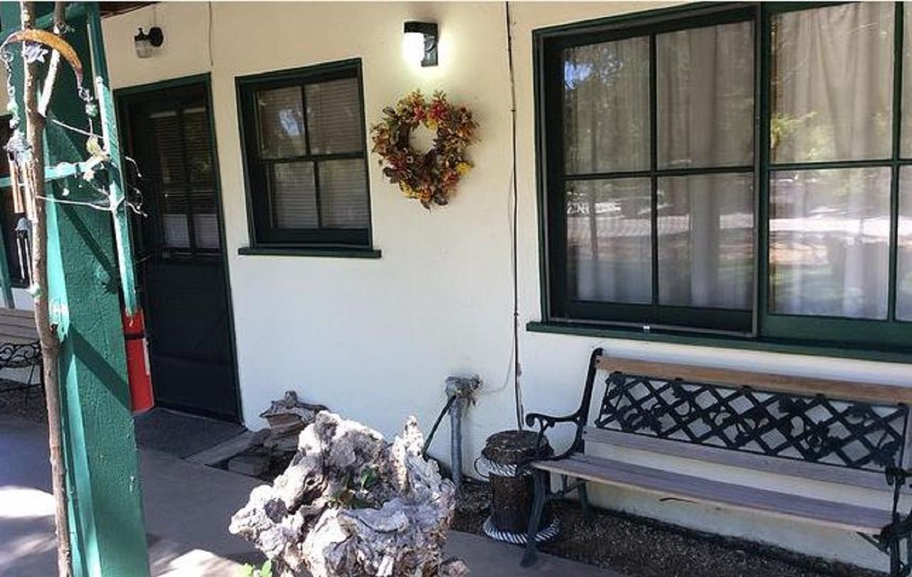 Kern Riverfront Lodge Kernville Exterior foto