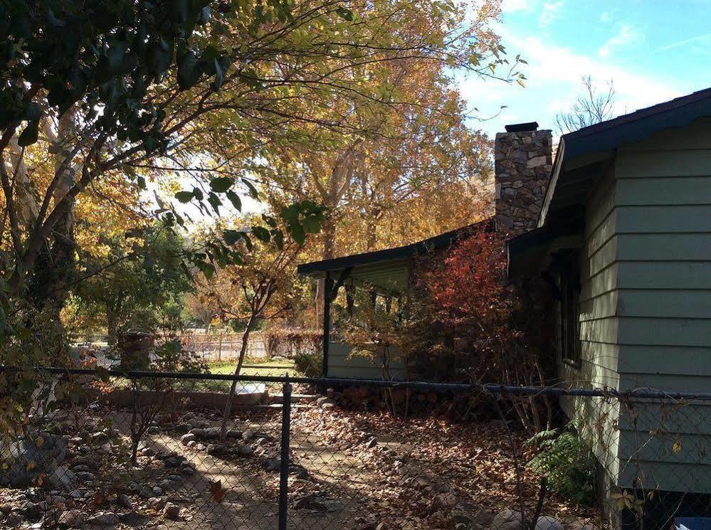 Kern Riverfront Lodge Kernville Exterior foto