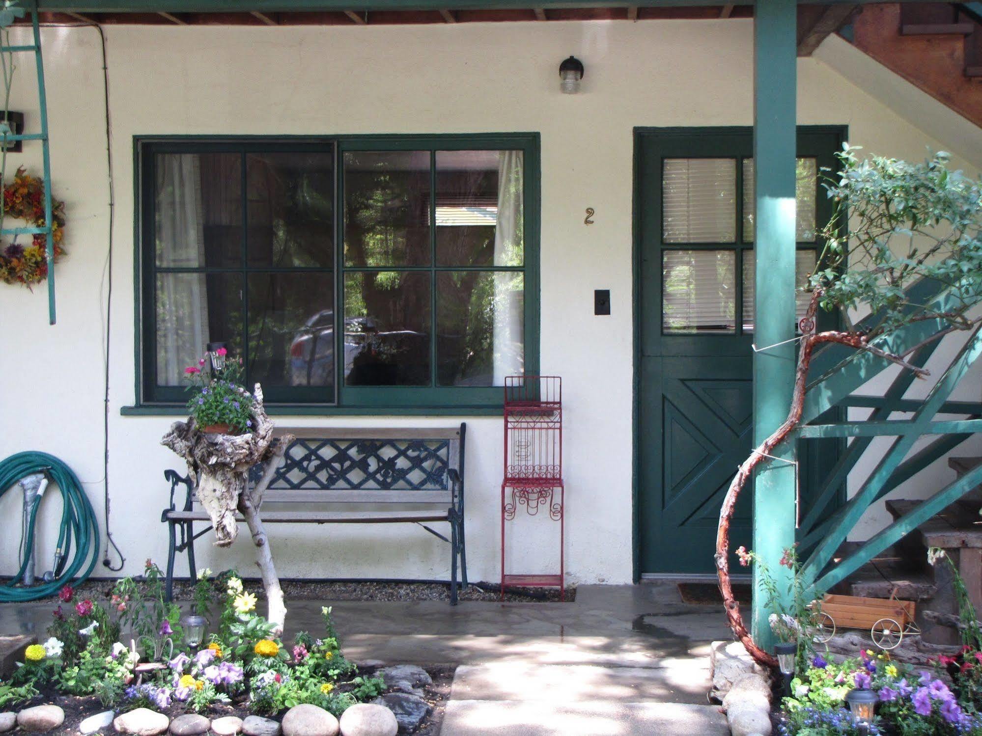 Kern Riverfront Lodge Kernville Exterior foto